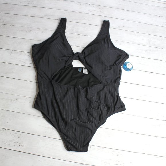 Decree Swimwear Women's One Piece Swimsuit Plus Size 3X Black - Picture 1 of 6
